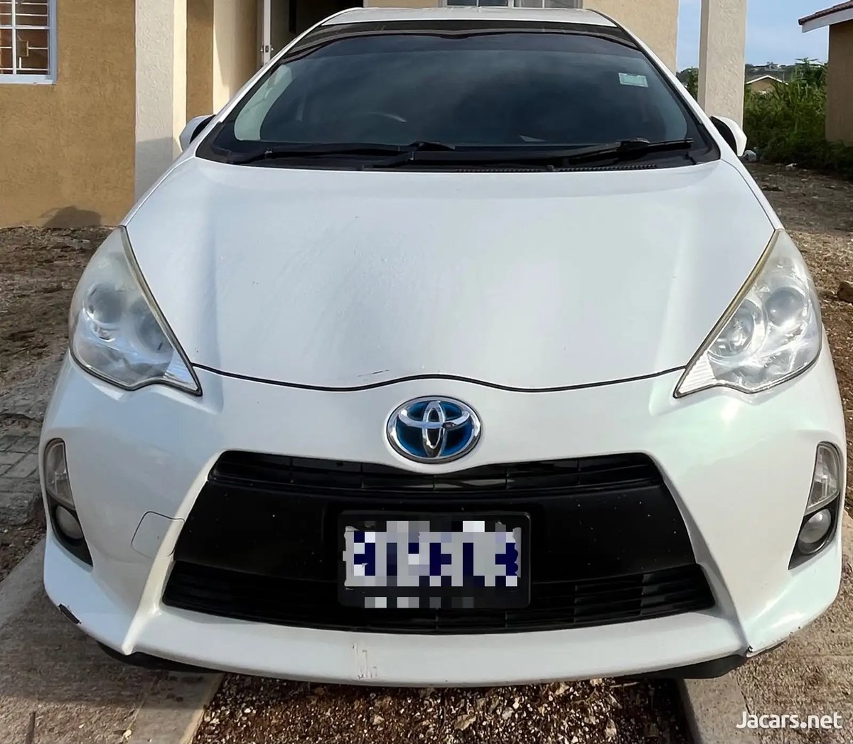 2015 TOYOTA Aqua
