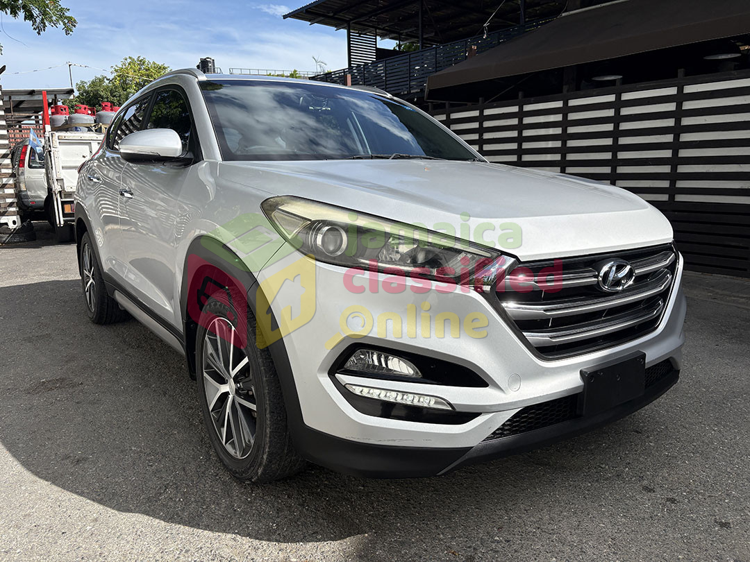 2017 HYUNDAI Tucson