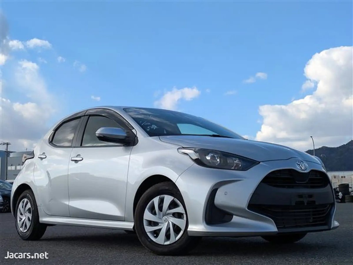 2023 TOYOTA Yaris