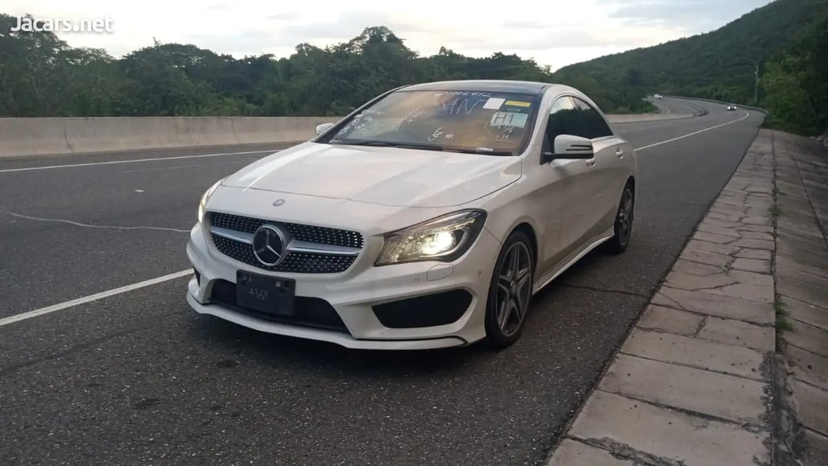2016 Mercedes-Benz CLA-Class