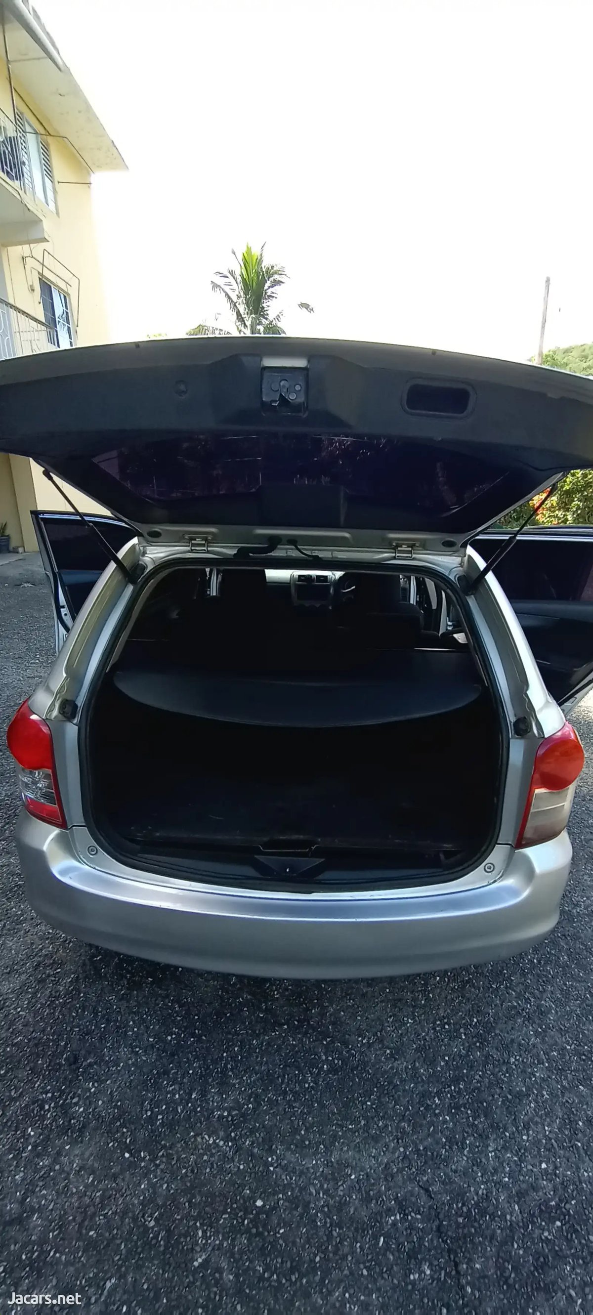 2010 TOYOTA Fielder