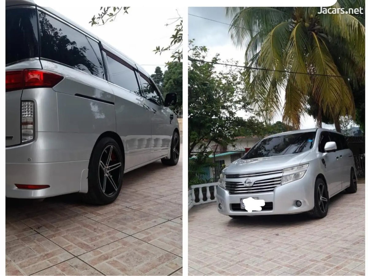 2012 NISSAN Elgrand