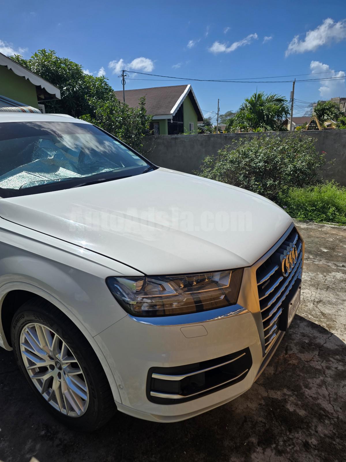 2016 AUDI SQ7