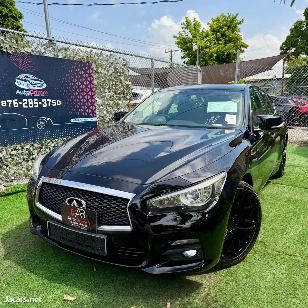 2016 INFINITI Q50