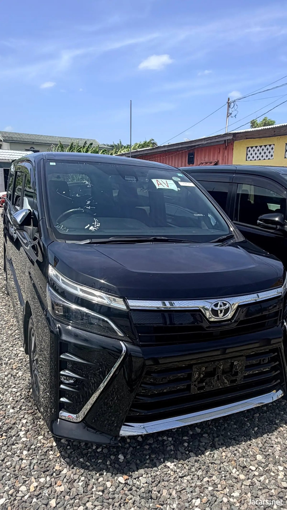2020 TOYOTA Voxy