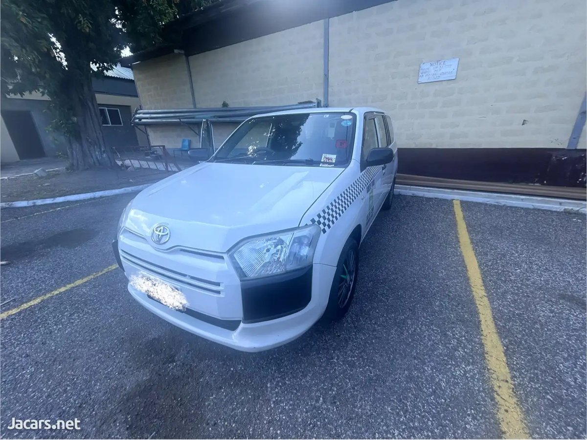 2017 TOYOTA Probox