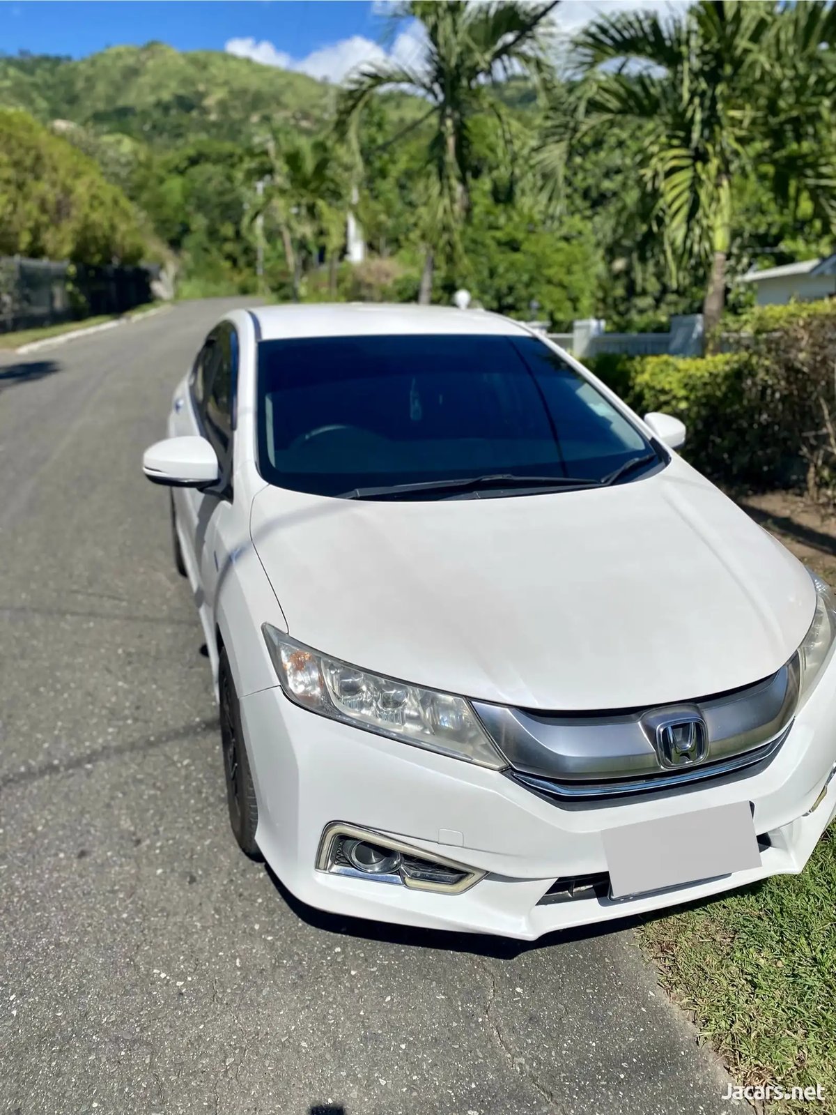2015 HONDA Grace