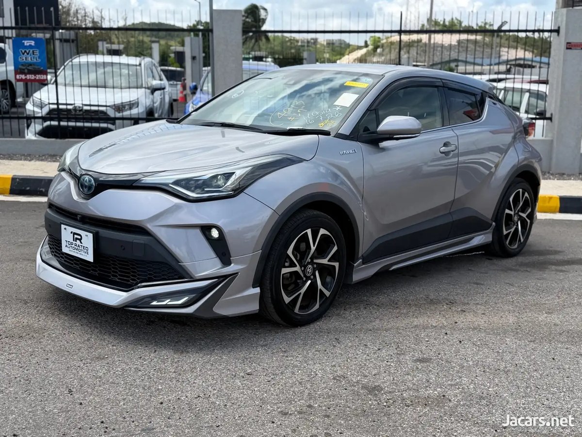 2020 TOYOTA C-HR