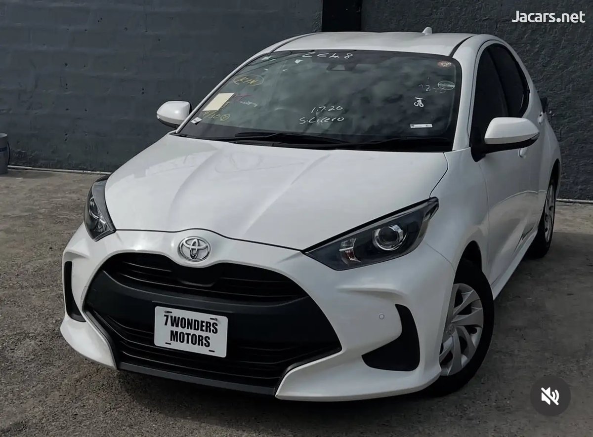 2021 TOYOTA Yaris