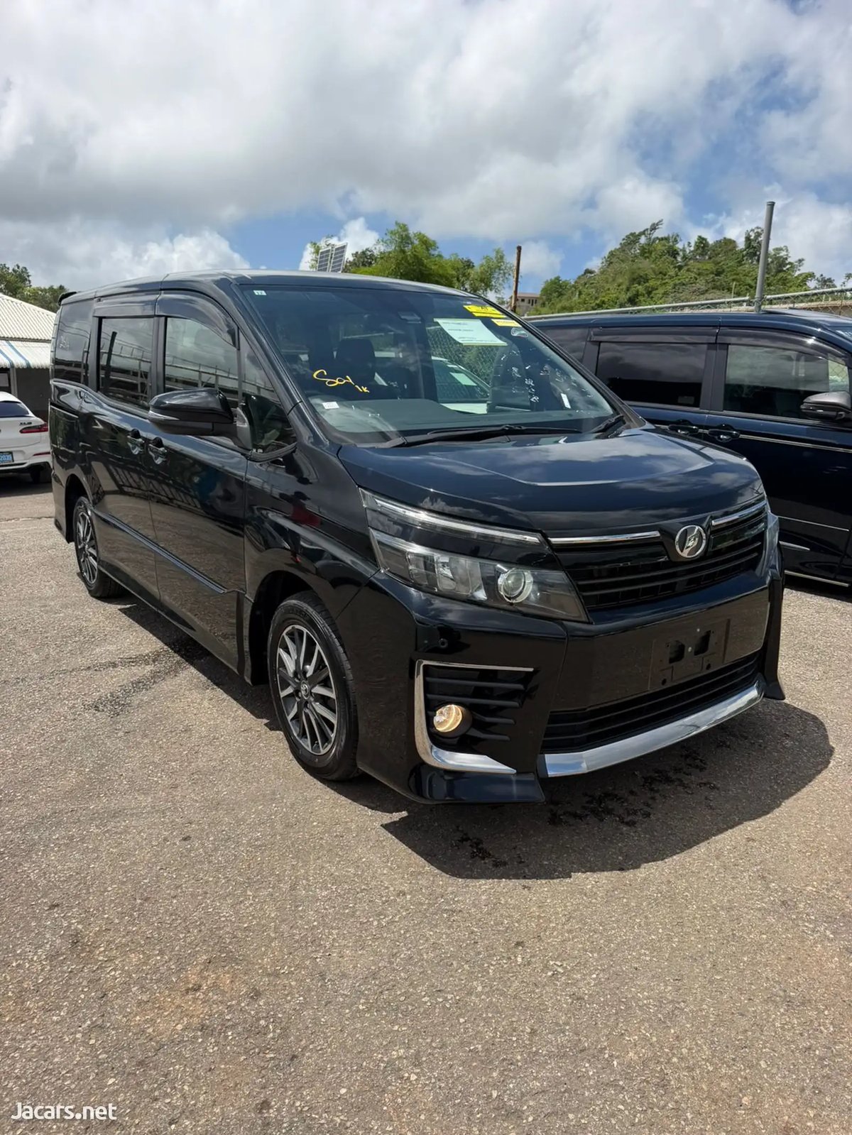 2016 TOYOTA Voxy