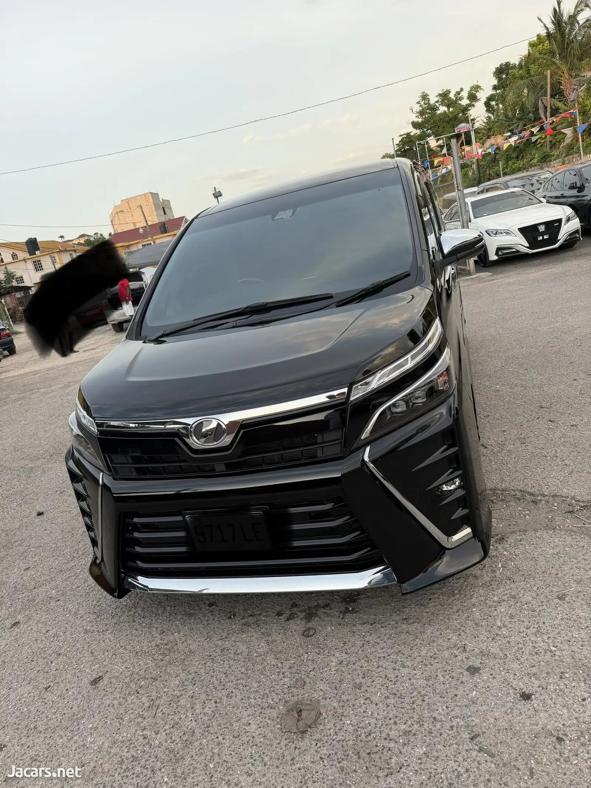 2018 TOYOTA Voxy