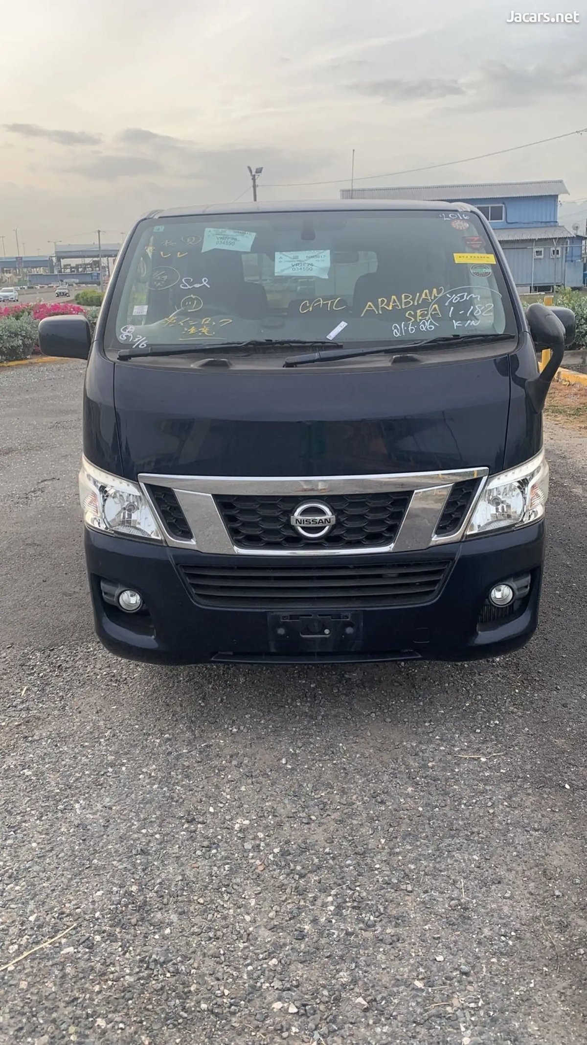 2016 NISSAN Caravan