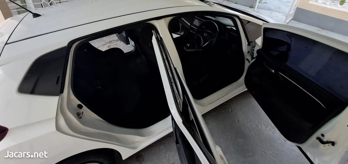 2014 HONDA Fit