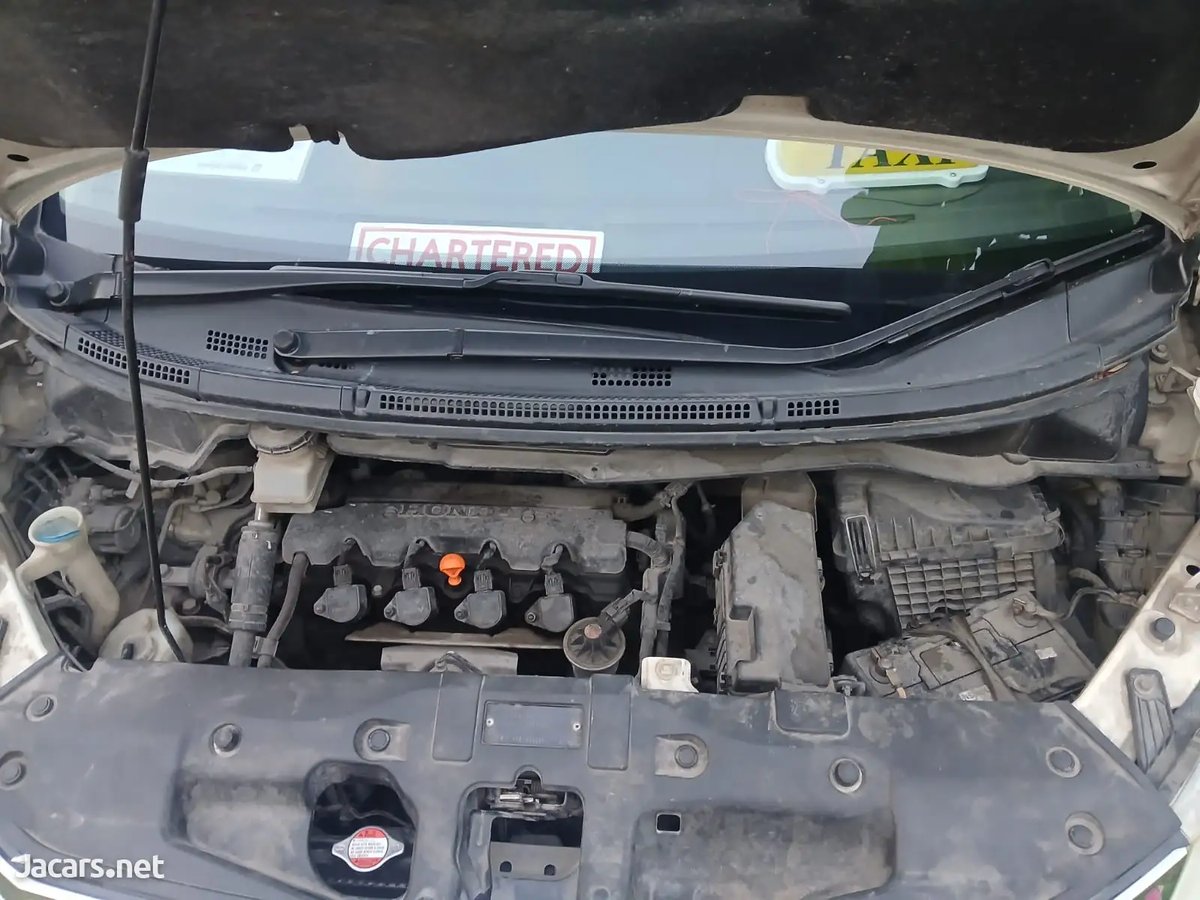 2011 HONDA Stepwgn