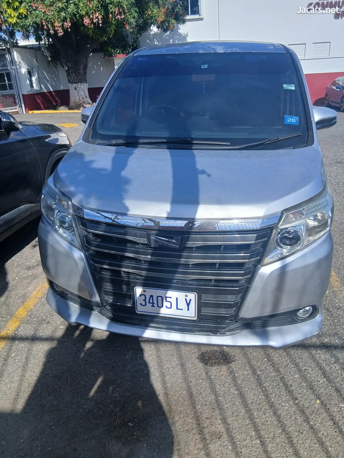 2014 TOYOTA Noah