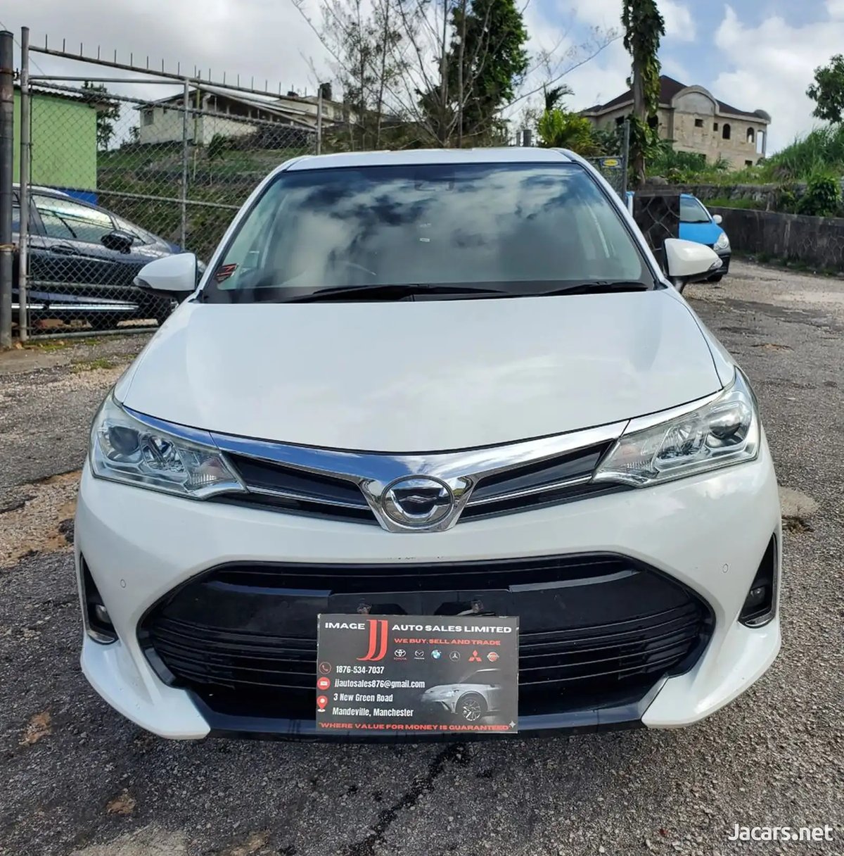 2018 TOYOTA Axio