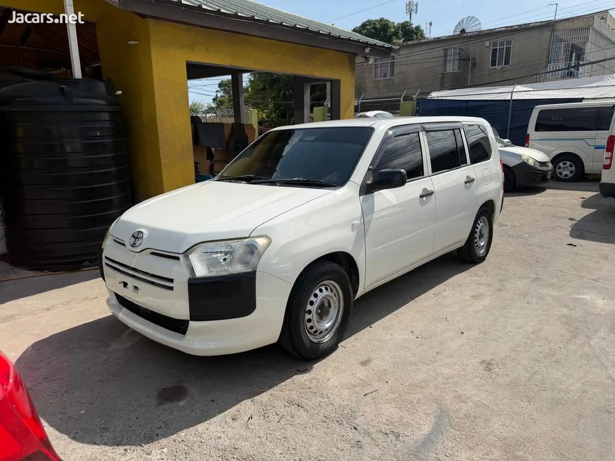 2017 TOYOTA Probox