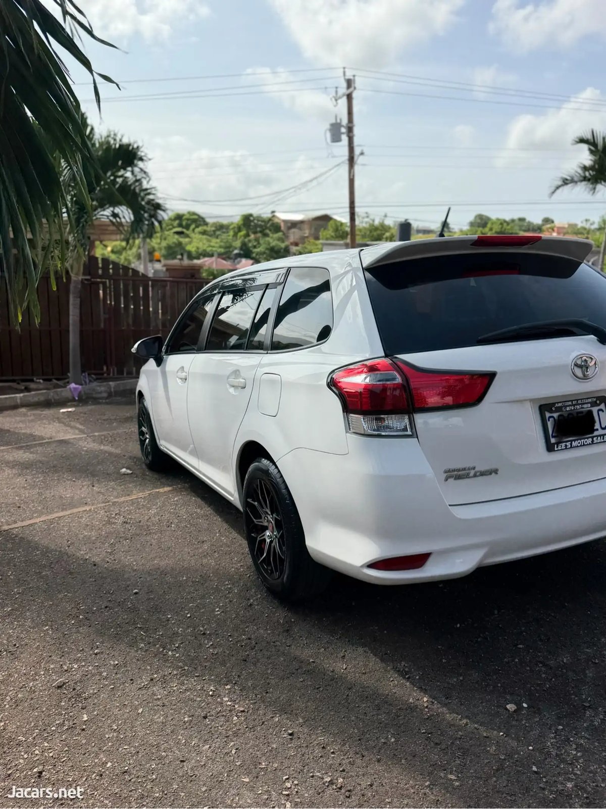 2018 TOYOTA Fielder