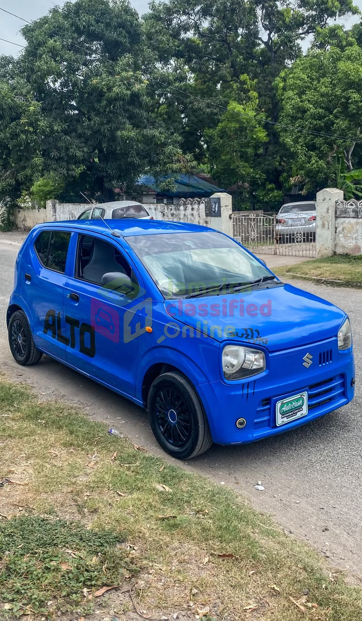 2017 SUZUKI Alto
