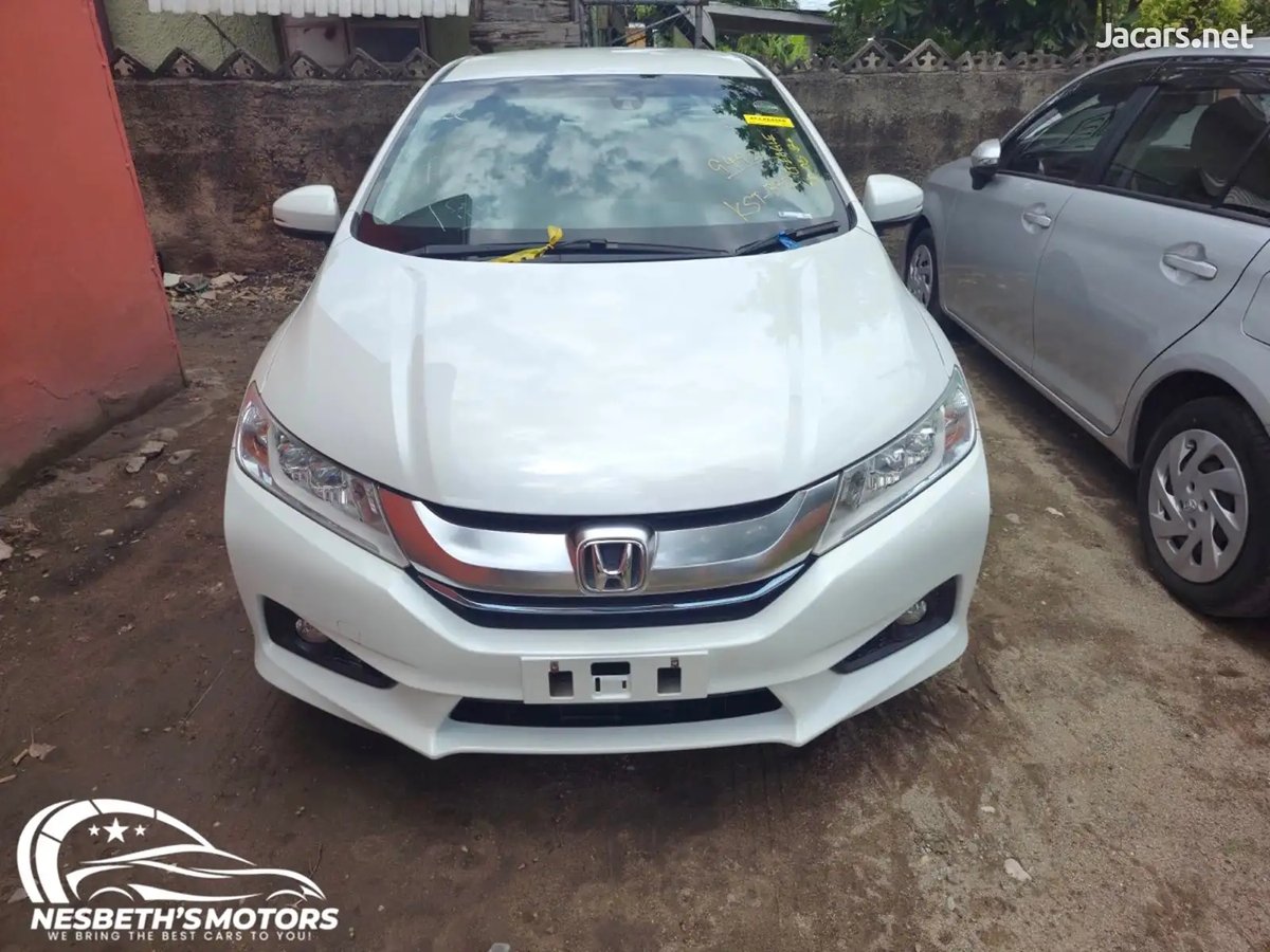 2015 HONDA Grace