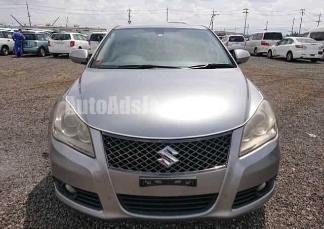 2014 SUZUKI KIZASHI