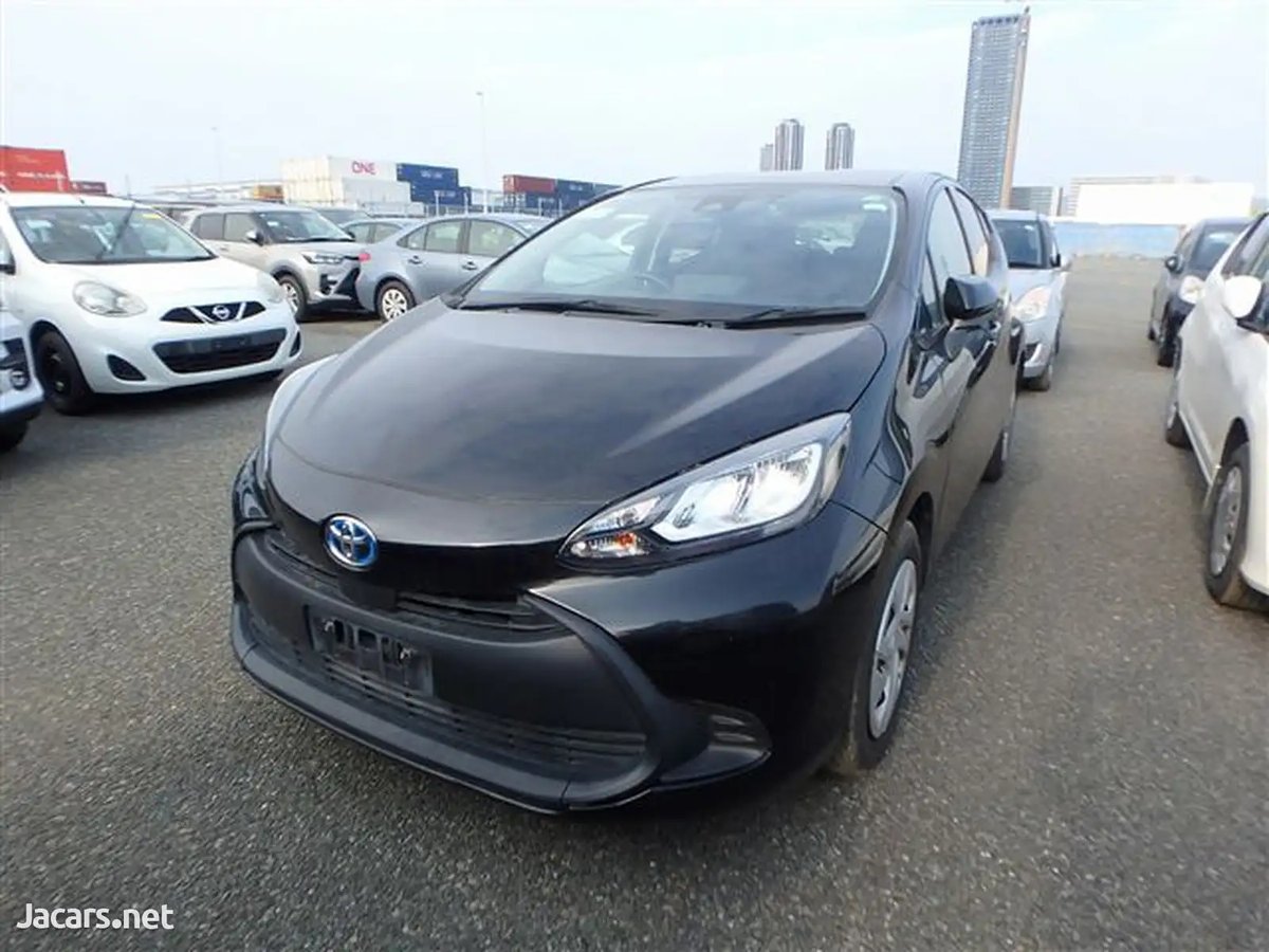 2022 TOYOTA Aqua
