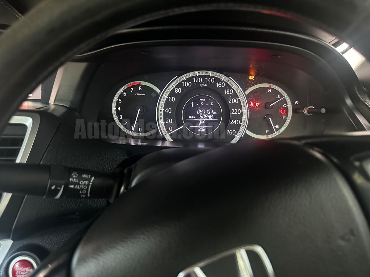 2015 HONDA ACCORD