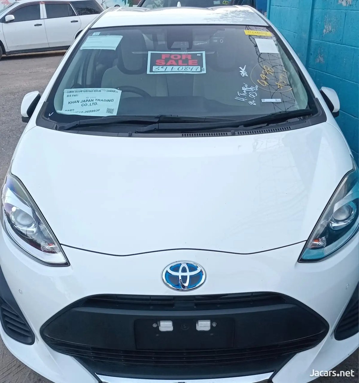 2020 TOYOTA Aqua