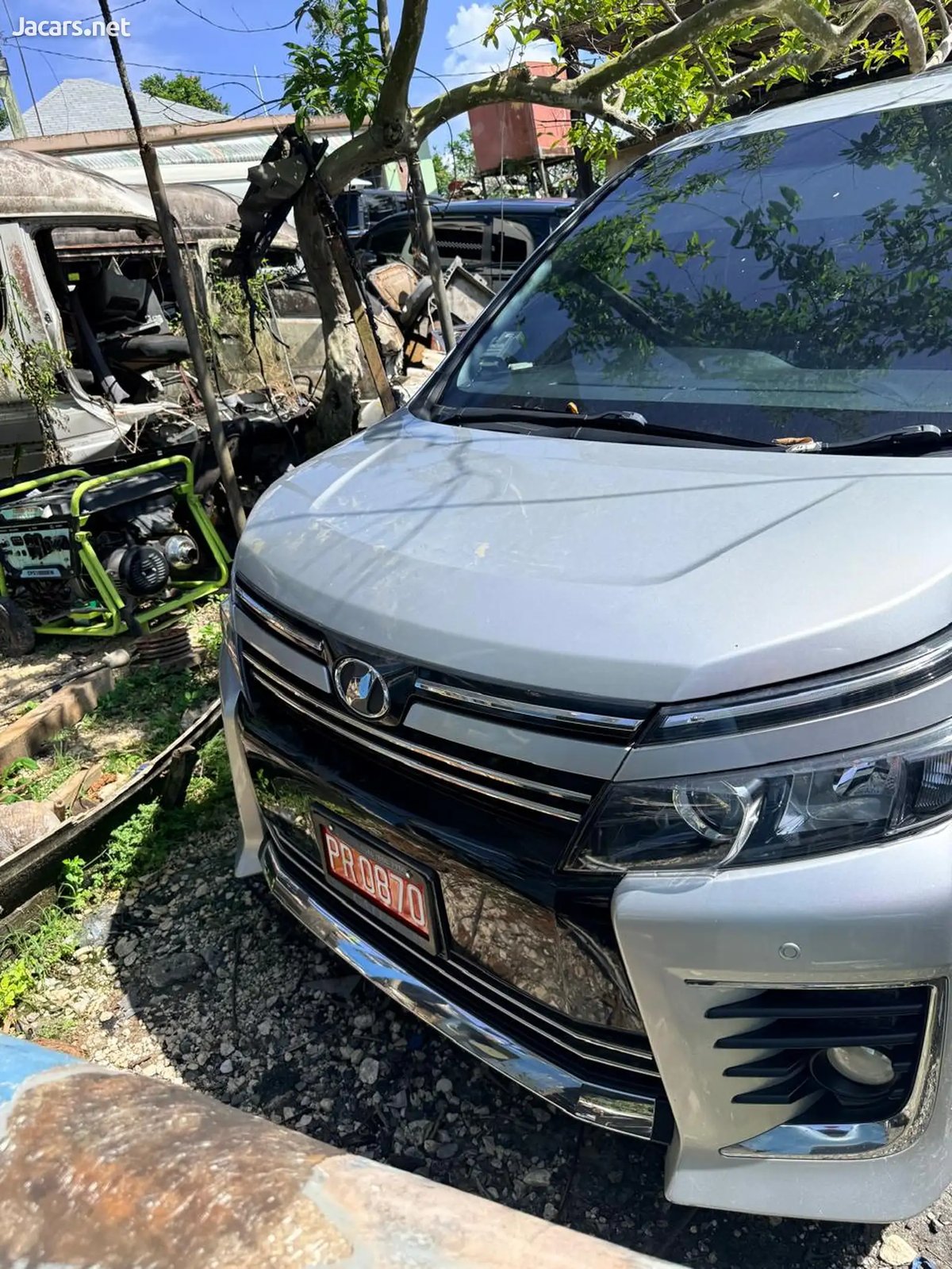 2015 TOYOTA Voxy