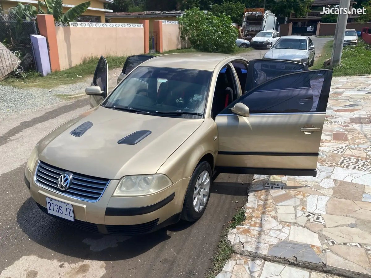 2002 VOLKSWAGEN Passat