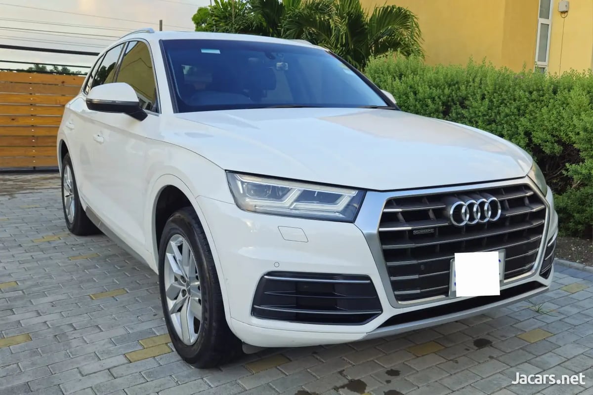 2018 AUDI Q5