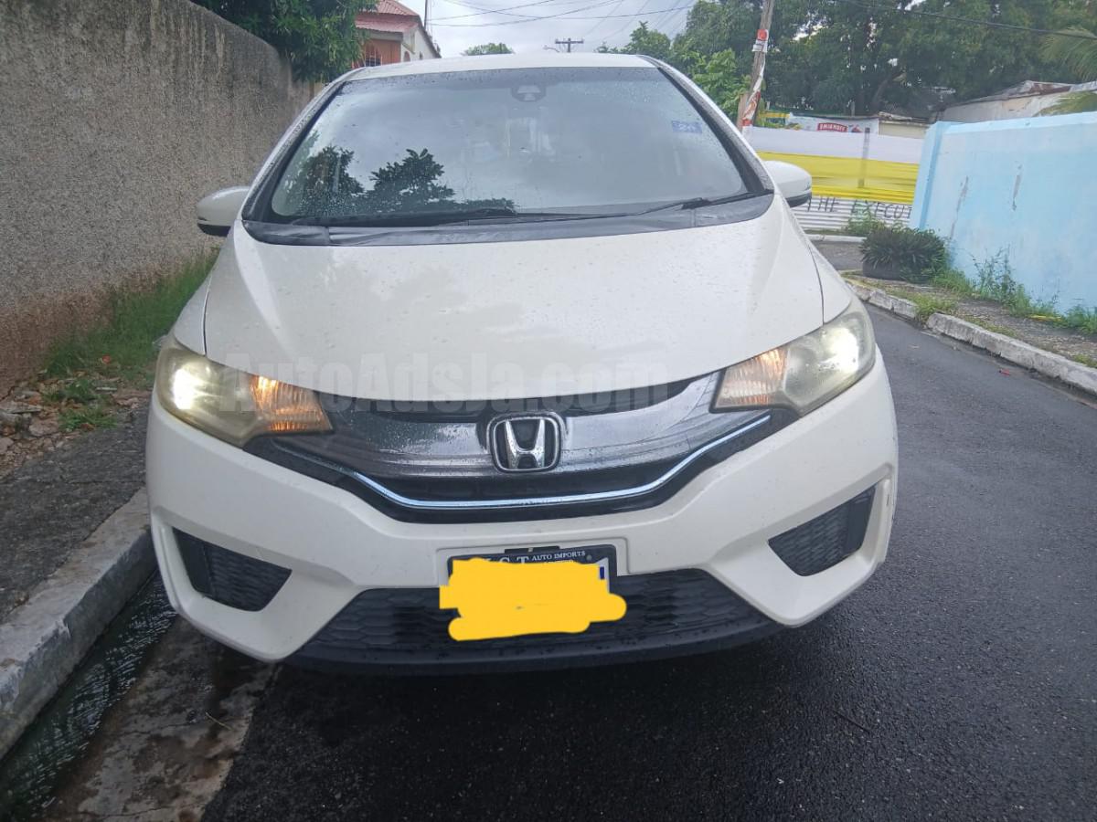 2014 HONDA FIT