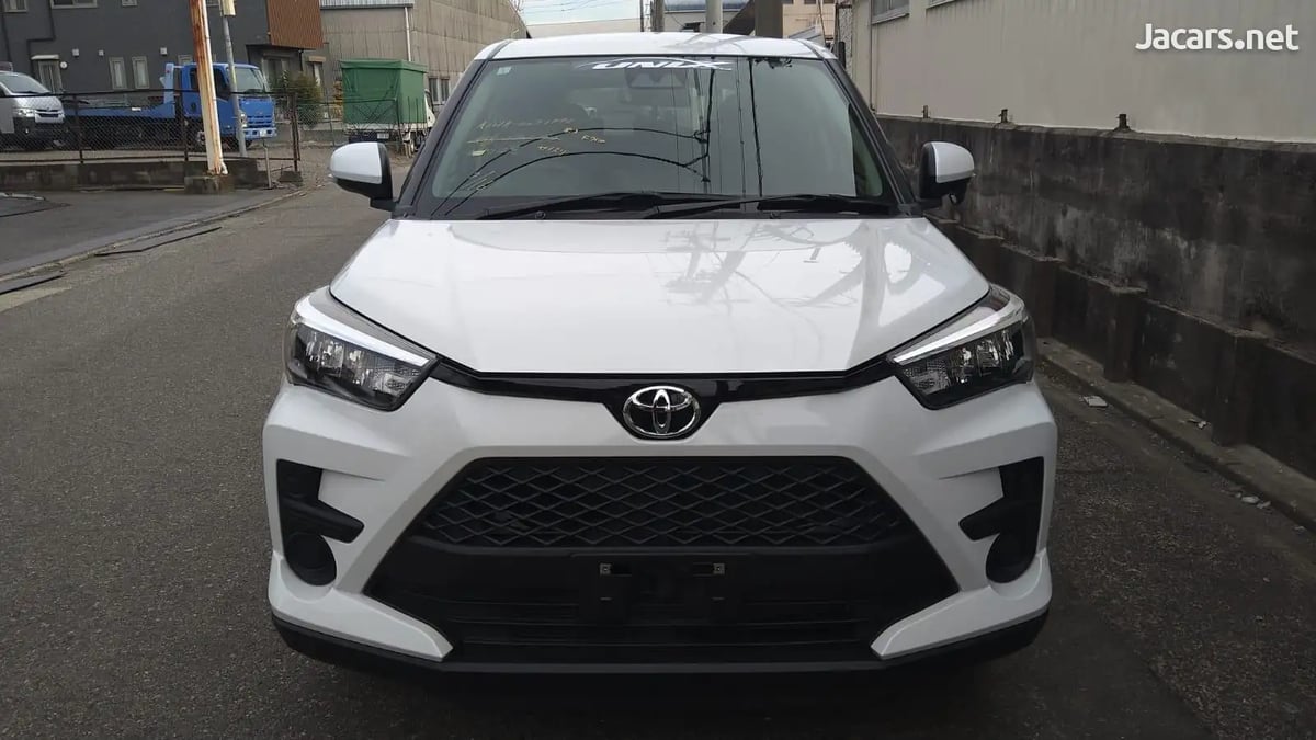 2024 TOYOTA Raize
