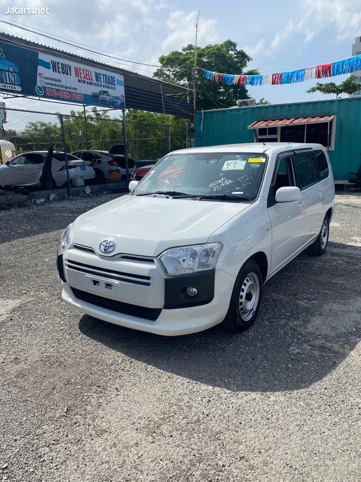 2017 TOYOTA Succeed