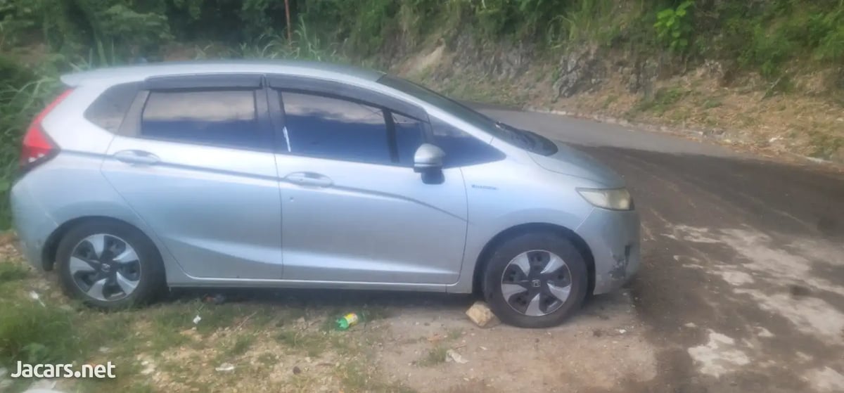 2014 HONDA Fit