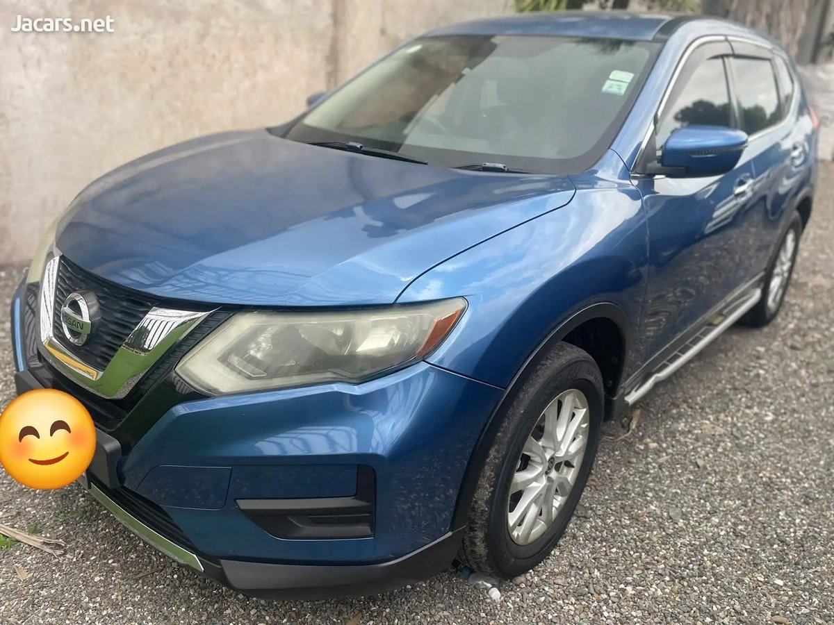 2020 NISSAN X-Trail
