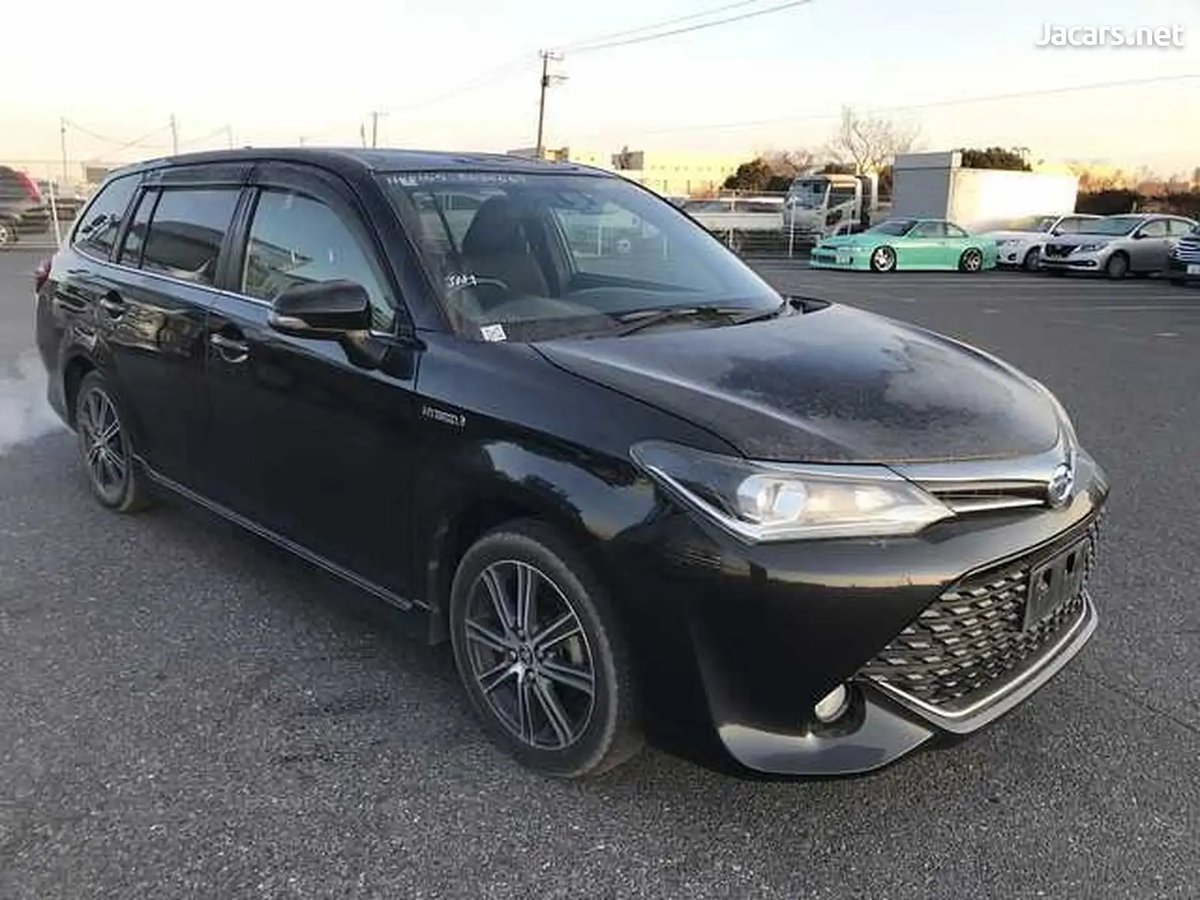 2016 TOYOTA Fielder