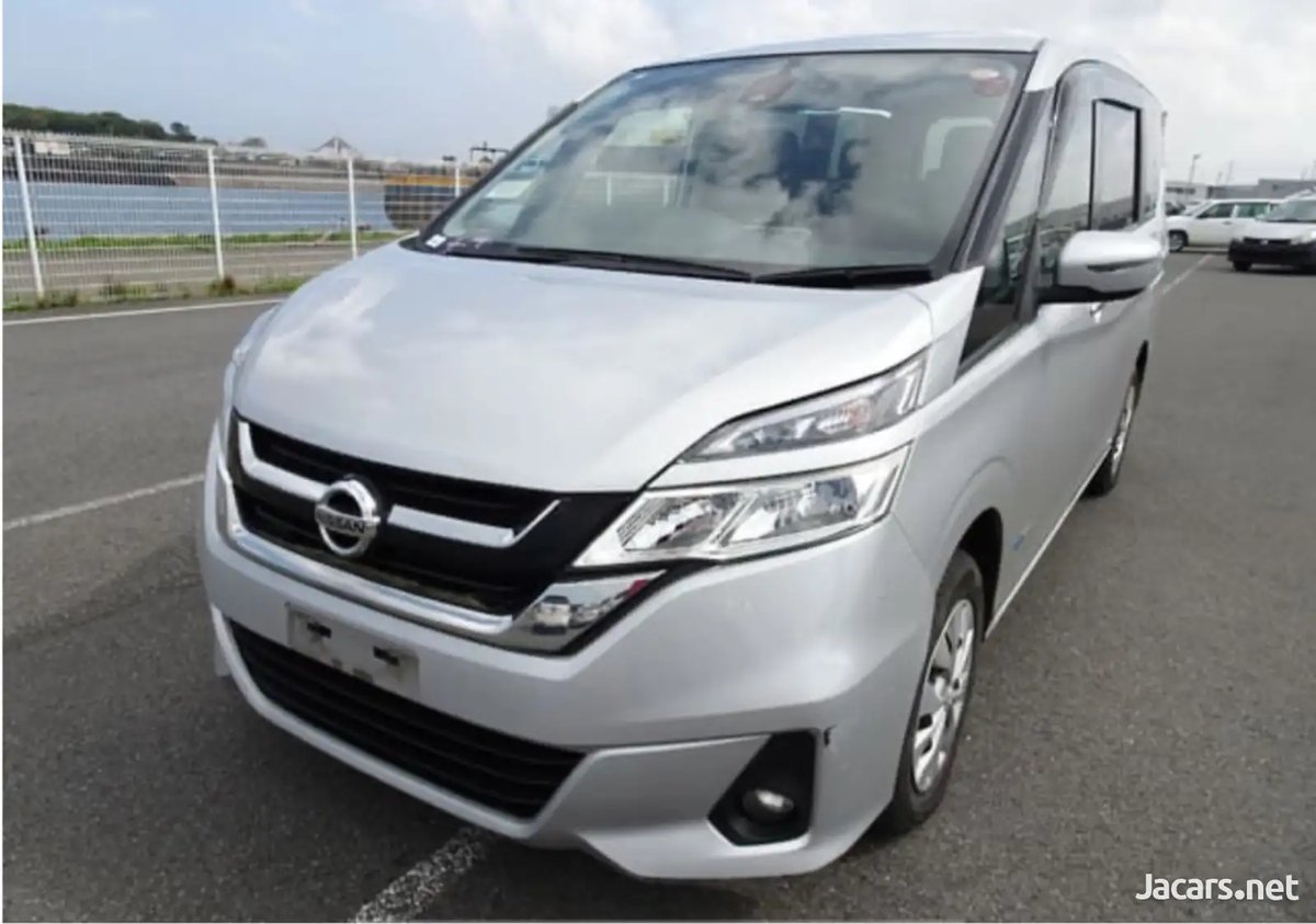 2019 NISSAN Serena