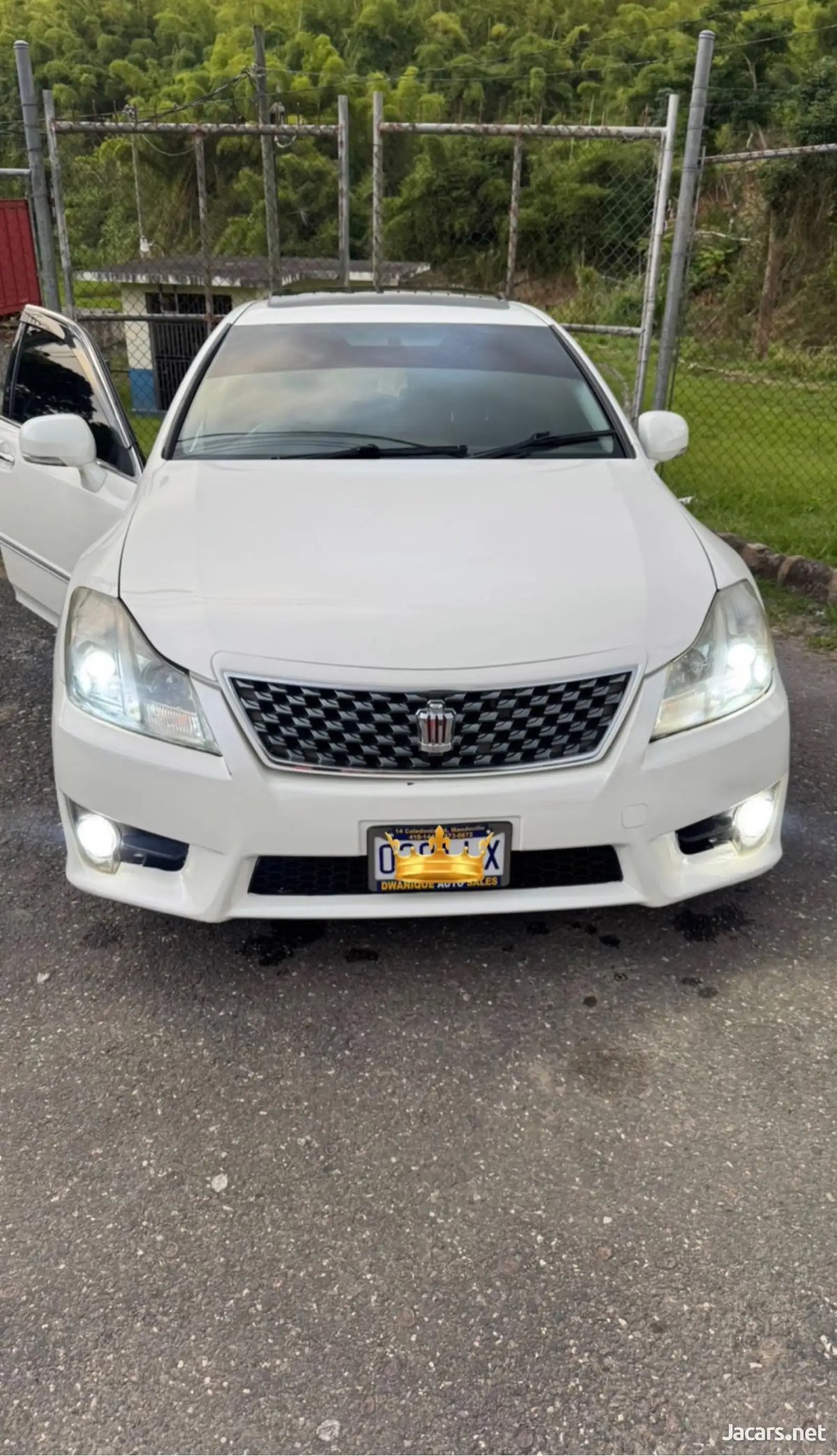 2012 TOYOTA Crown