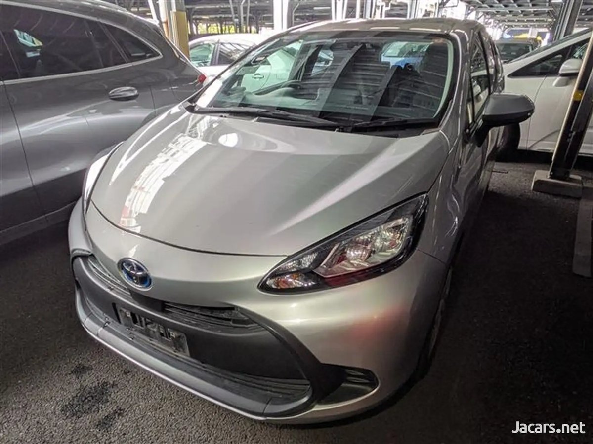 2023 TOYOTA Aqua