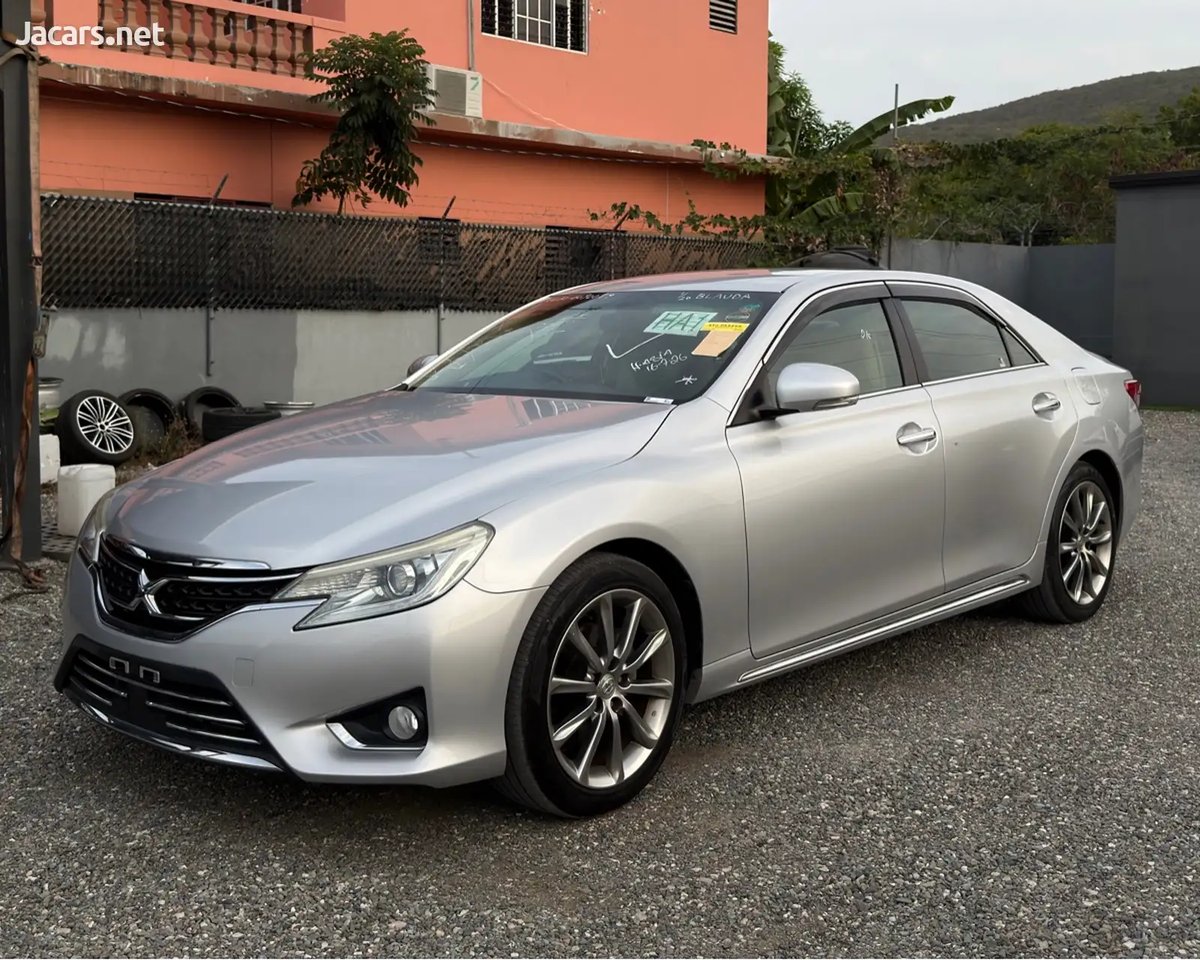 2015 TOYOTA Mark