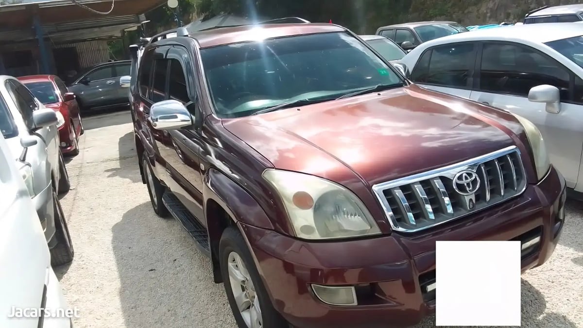 2004 TOYOTA Prado