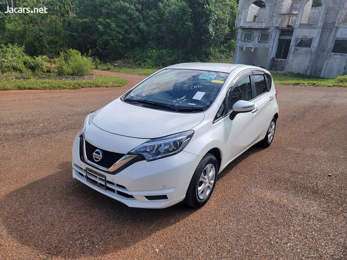 2020 NISSAN Note