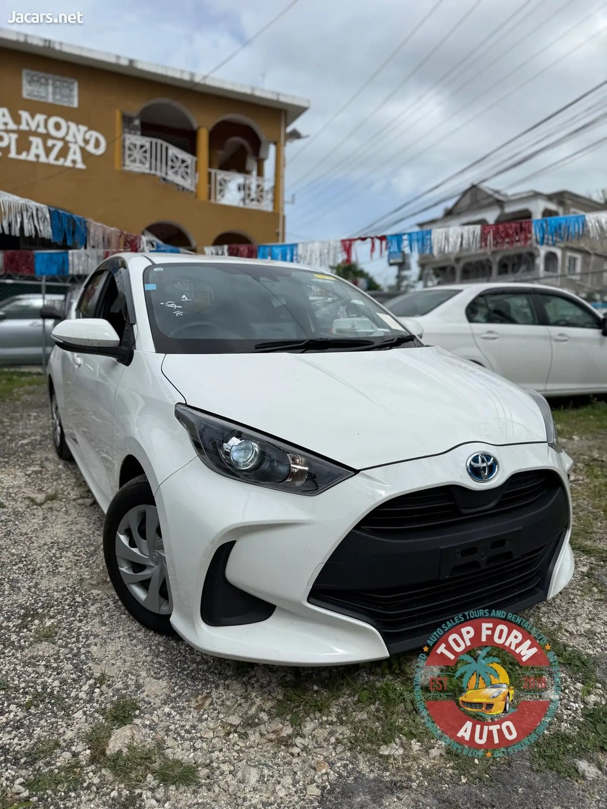 2020 TOYOTA Yaris