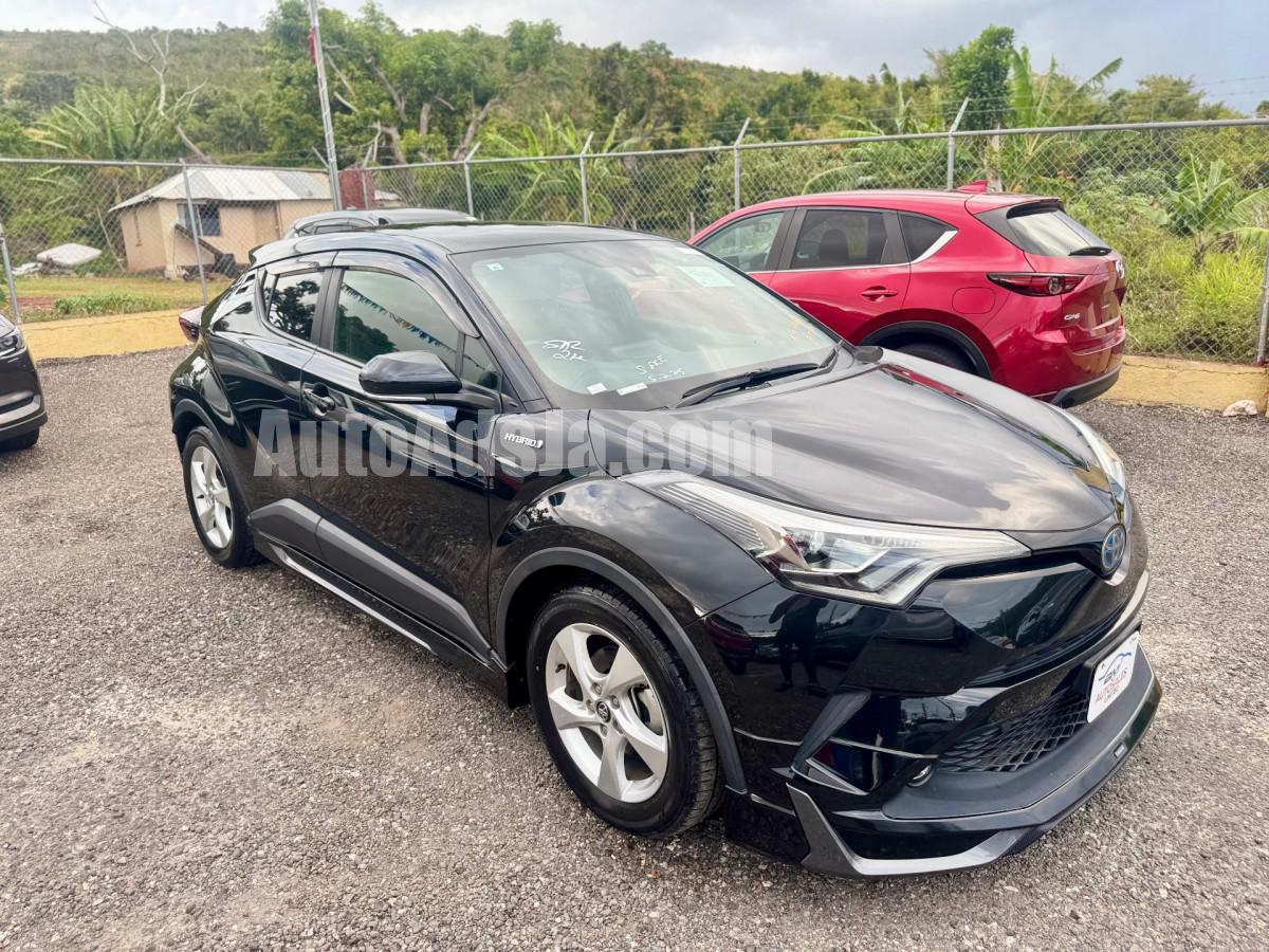 2019 TOYOTA CHR