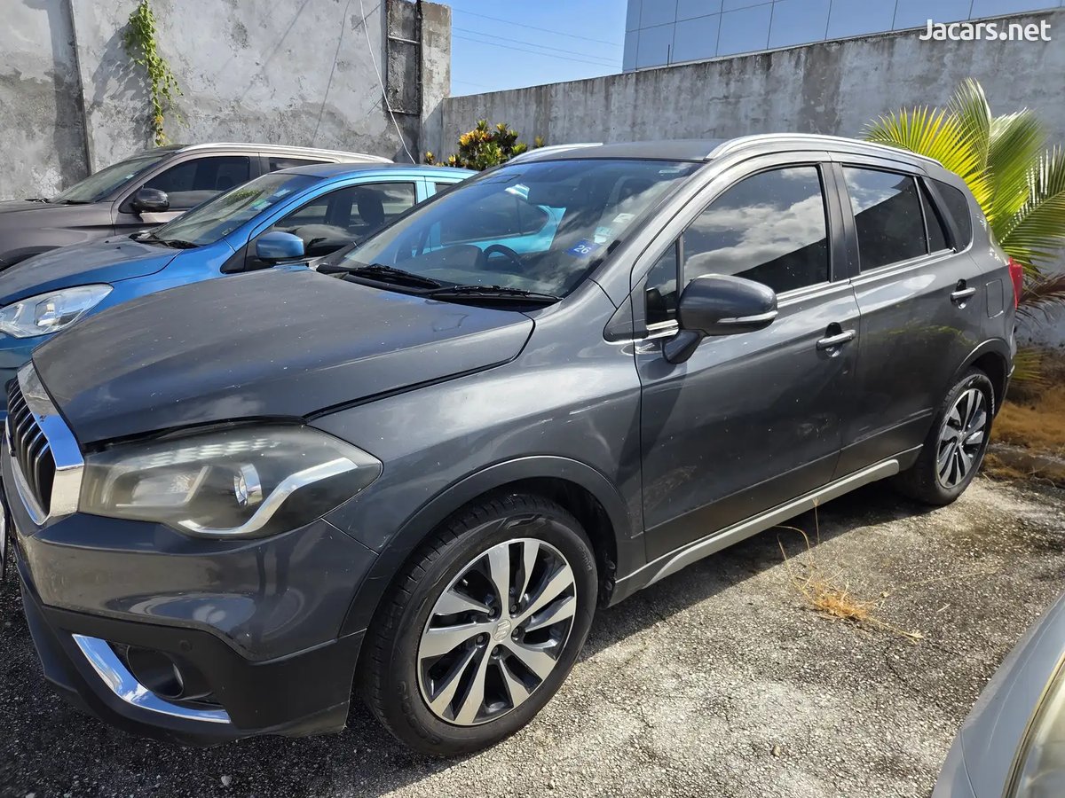 2019 SUZUKI SX4