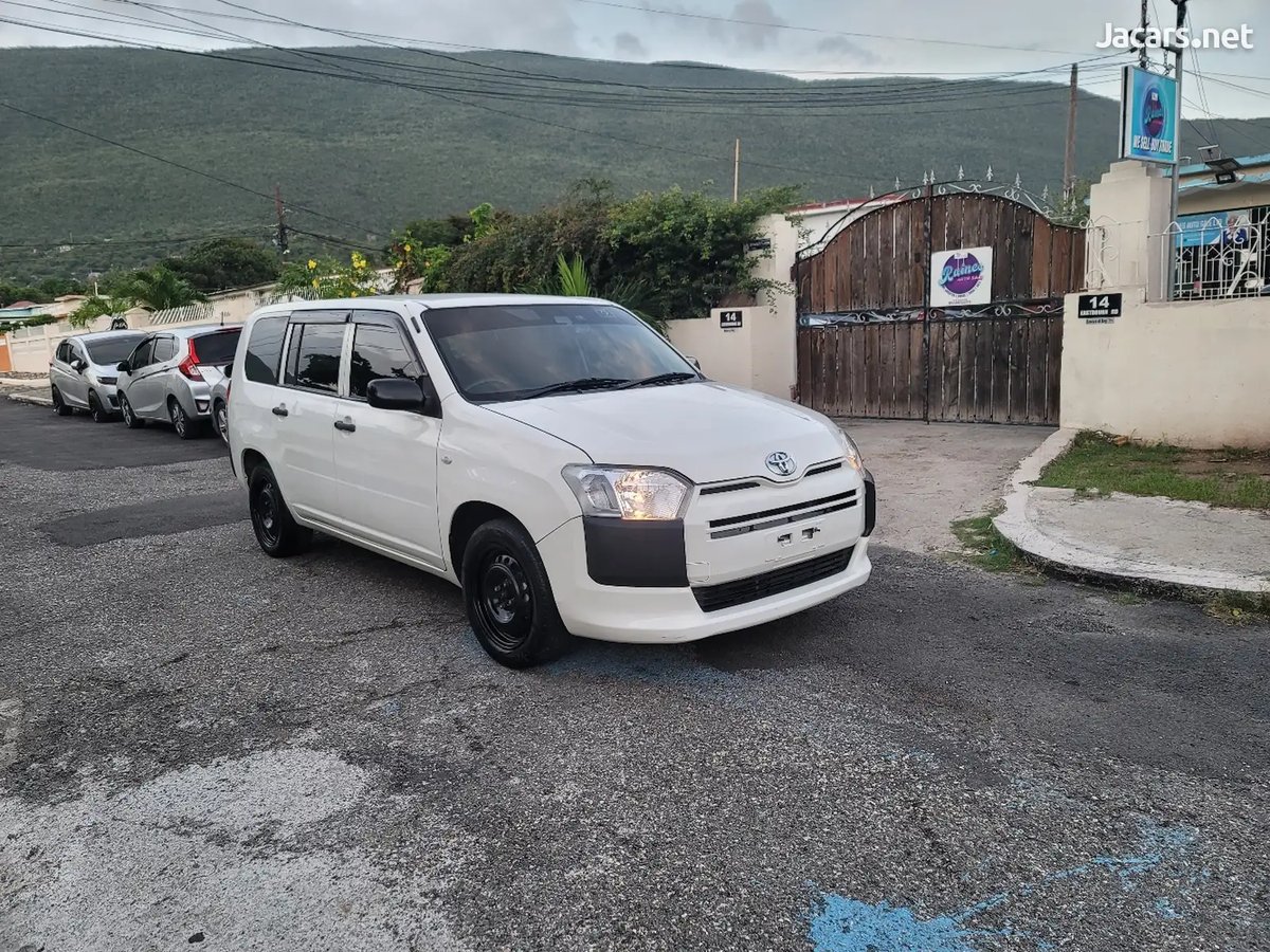 2019 TOYOTA Probox