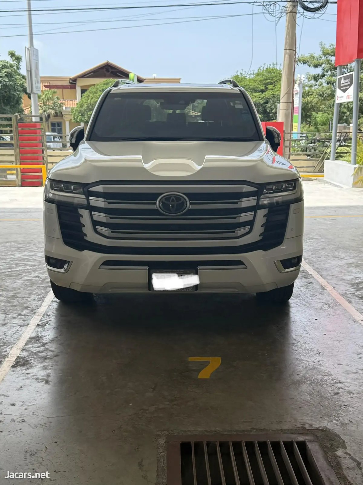2023 TOYOTA Land
