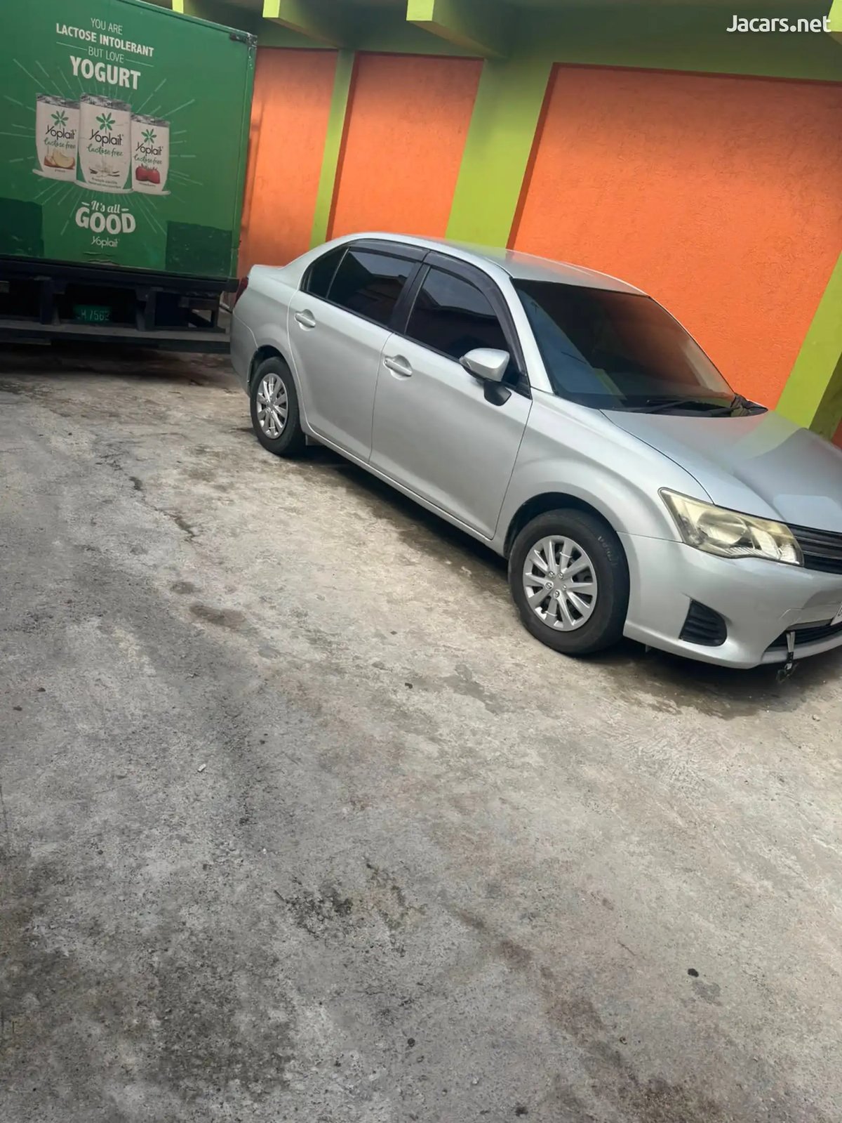 2014 TOYOTA Axio