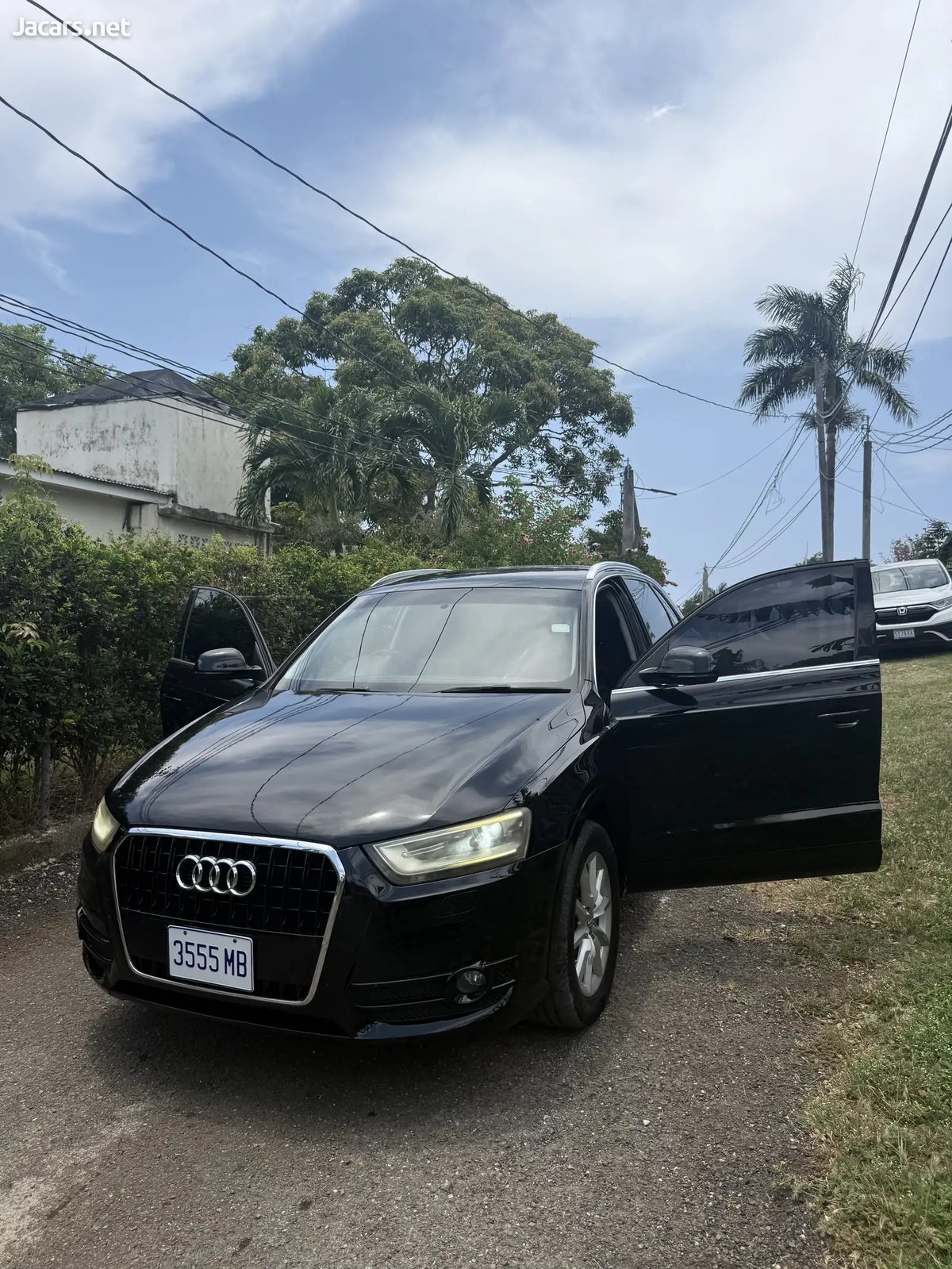 2013 AUDI Q3